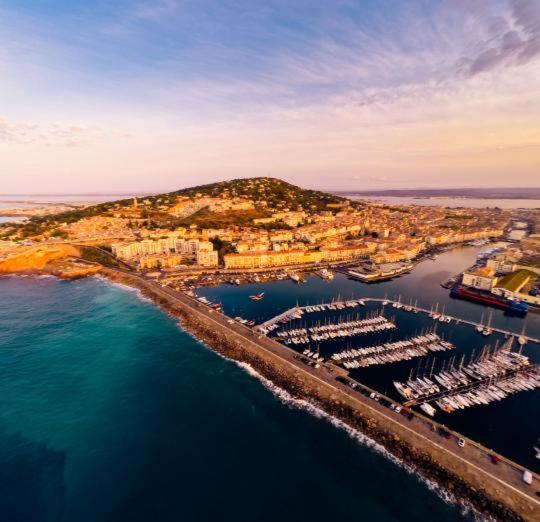 Joli Studio Au Mont St Clair Avec Vue Sur La Mer Appartement Sète Buitenkant foto